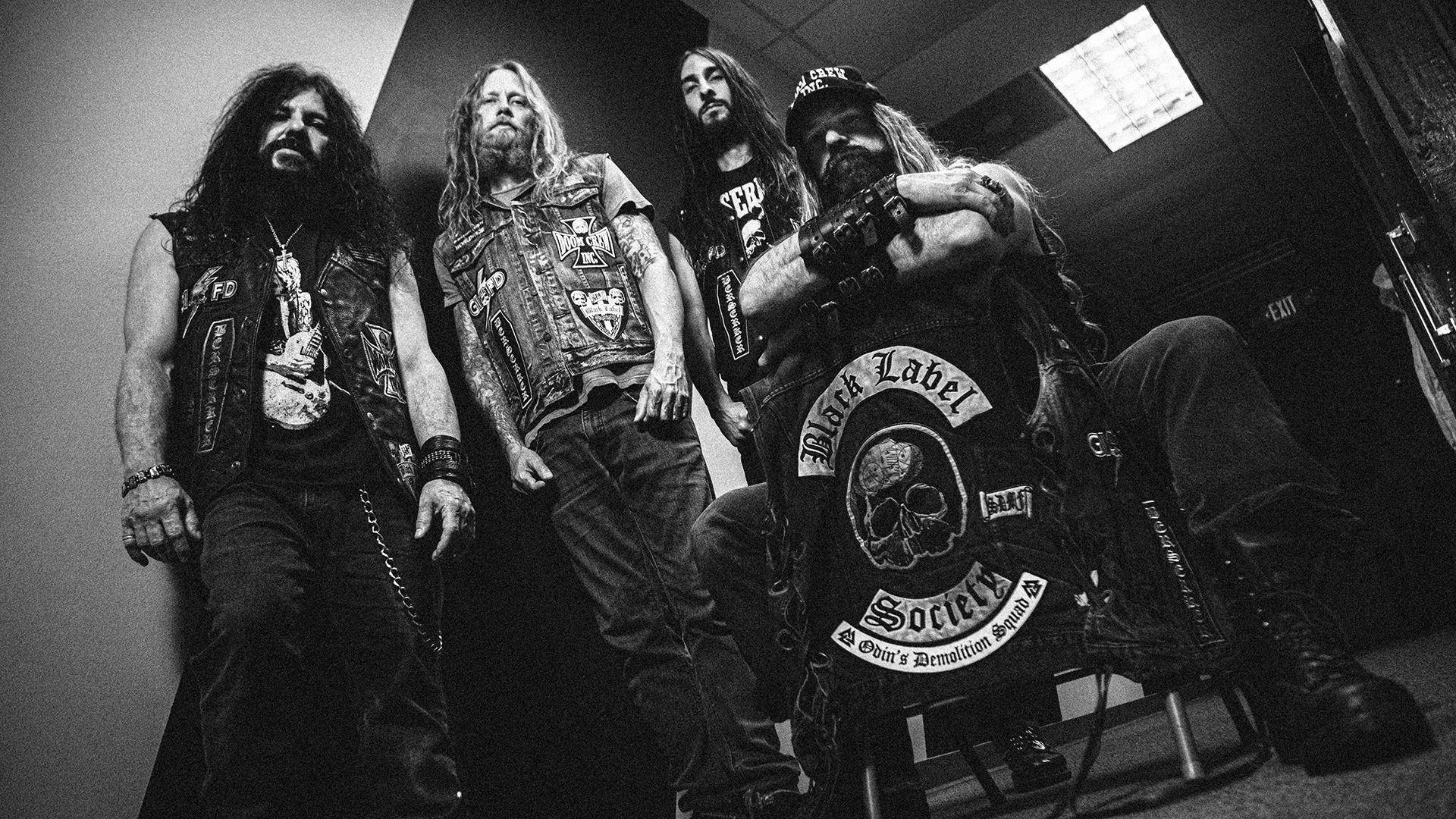 schwarz weiss Foto der Band Black Label Society 