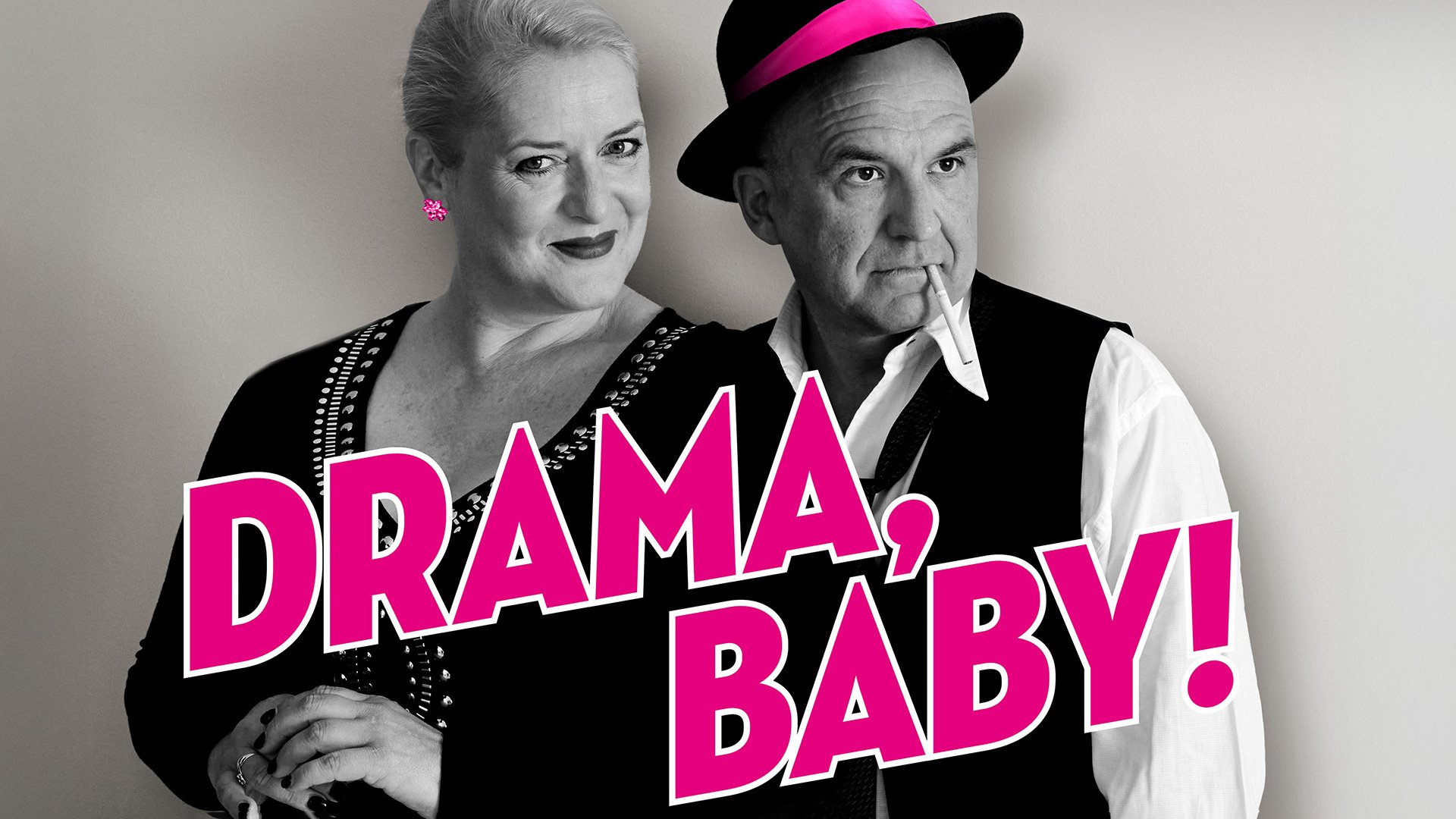 Foto für das Event des Fastfood Theaters – Improcup 2026 mit einem Schwarz-Weiß-Foto von einem Herrn und einer Dame, mit einigen rosa Details und rosa Typografie.