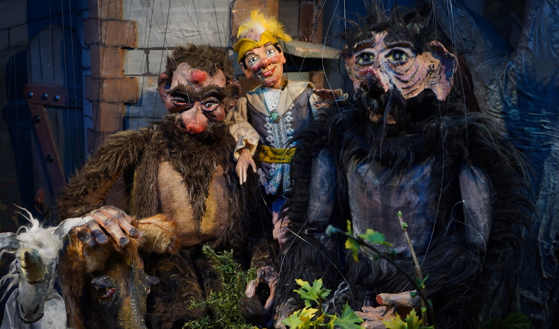 ein theatralisches Marionettentheater