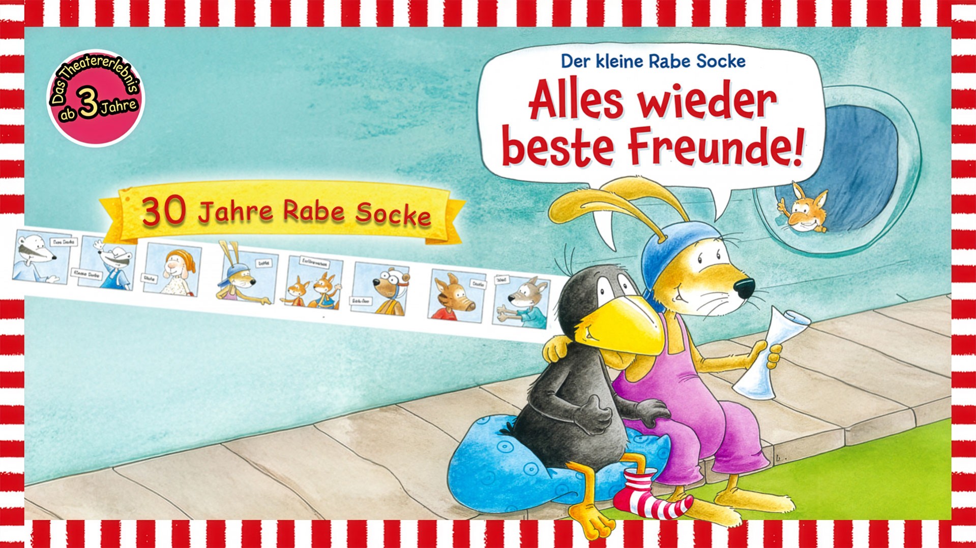 Illustration zu Der kleine Rabe Socke – Alles wieder beste Freunde! mit dem kleinen Raben Socke und einem Hasen auf einer Bank. Im Hintergrund steht der Schriftzug 30 Jahre Rabe Socke
