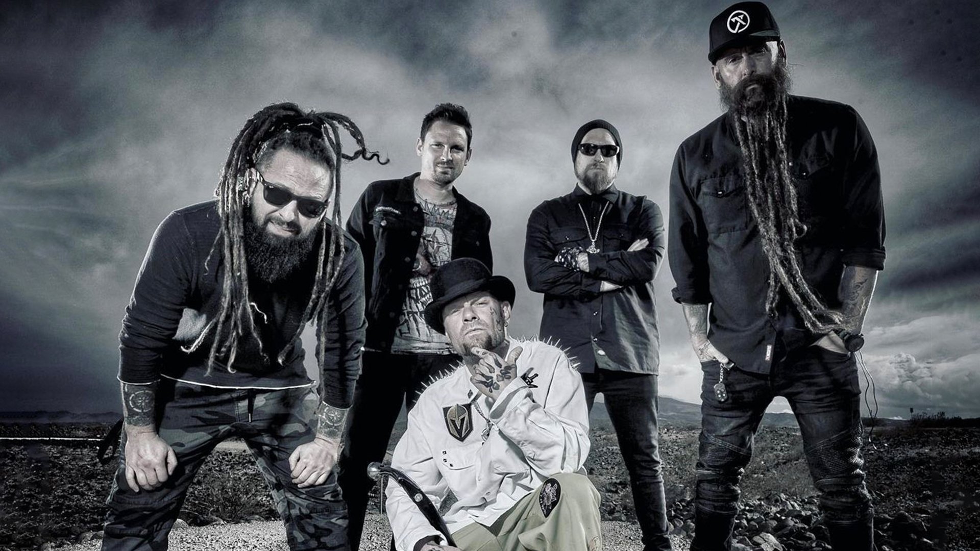 FIVE FINGER DEATH PUNCH