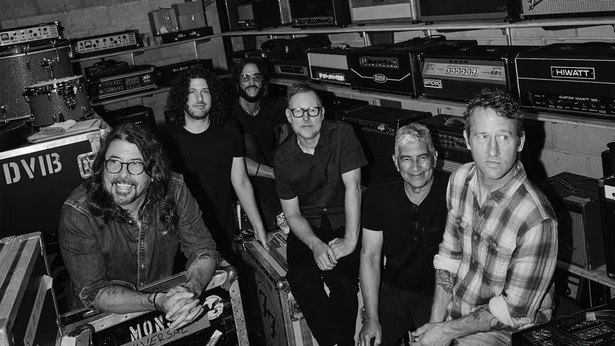 FOO FIGHTERS - Hospitality Packages