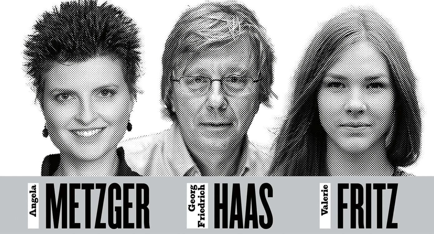 das Plakat der Veranstaltung mit drei Männern. Zwei Frauen und ein Mann. Das Foto ist in schwarz-weiß mit einem Effekt.