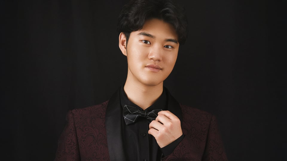 Zhiqiao Zhang, Klavier