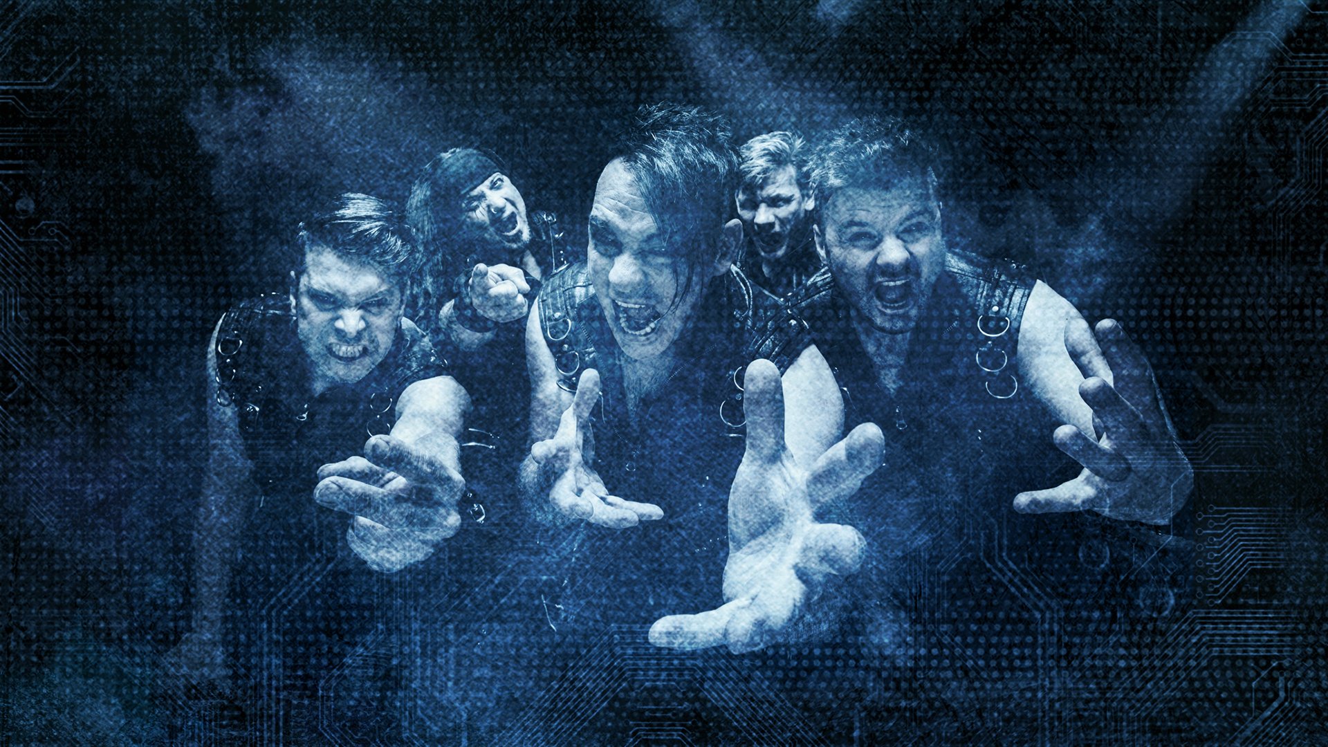 Mehrere Personen in dunkler, rockiger Kleidung strecken dynamisch beide Hände in Richtung Kamera; die Szene ist in blauem Nebel und digital wirkenden Strukturen inszeniert