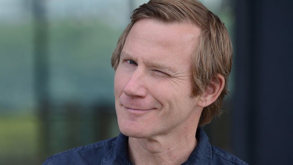 Foto für das Event von Roland Jankowsky – ‚Es wird Tote geben – Overbeck reloaded‘ Die Lesung, mit dem Gesicht des Künstlers.