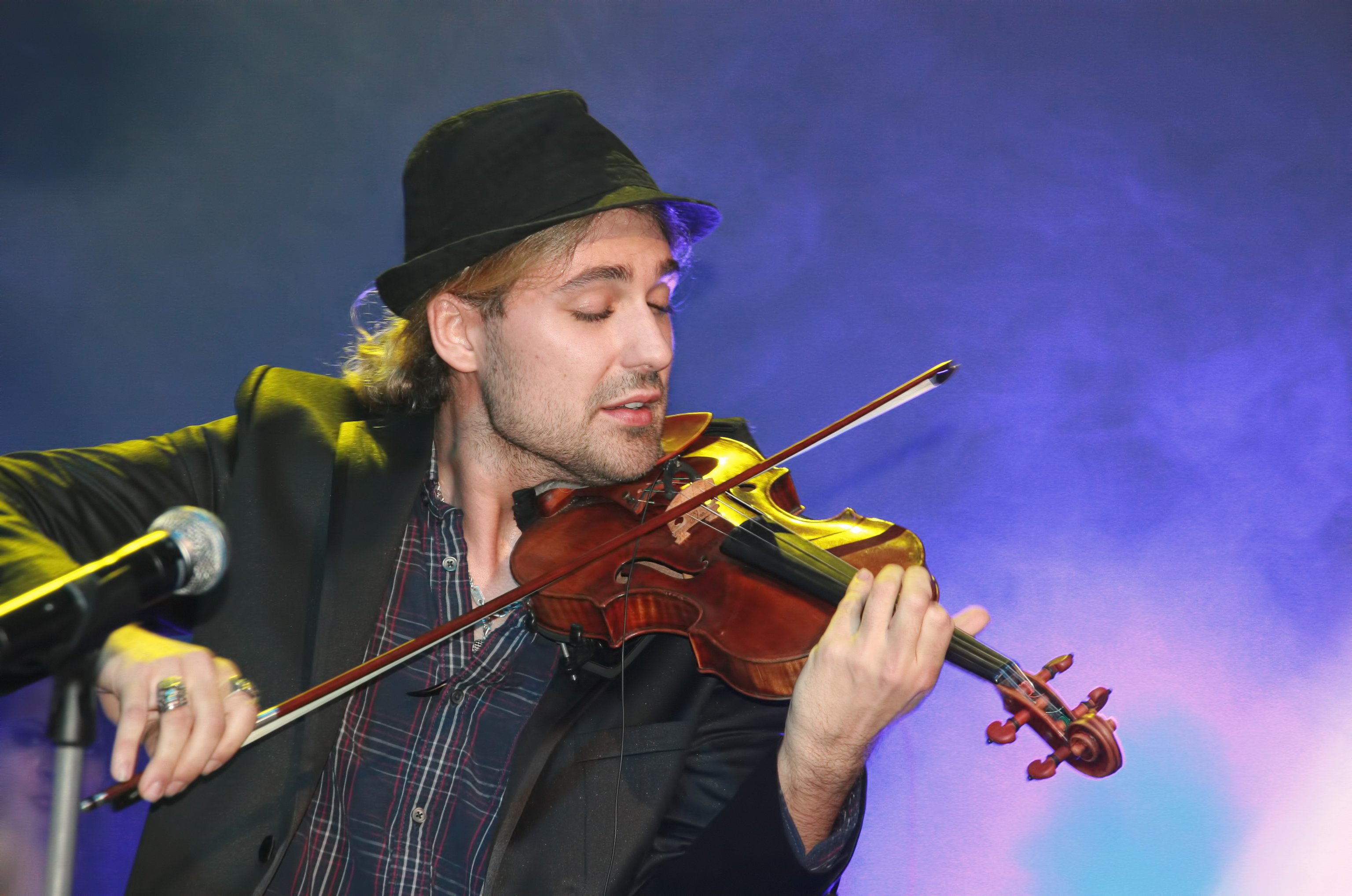 David Garrett spielt Geige
