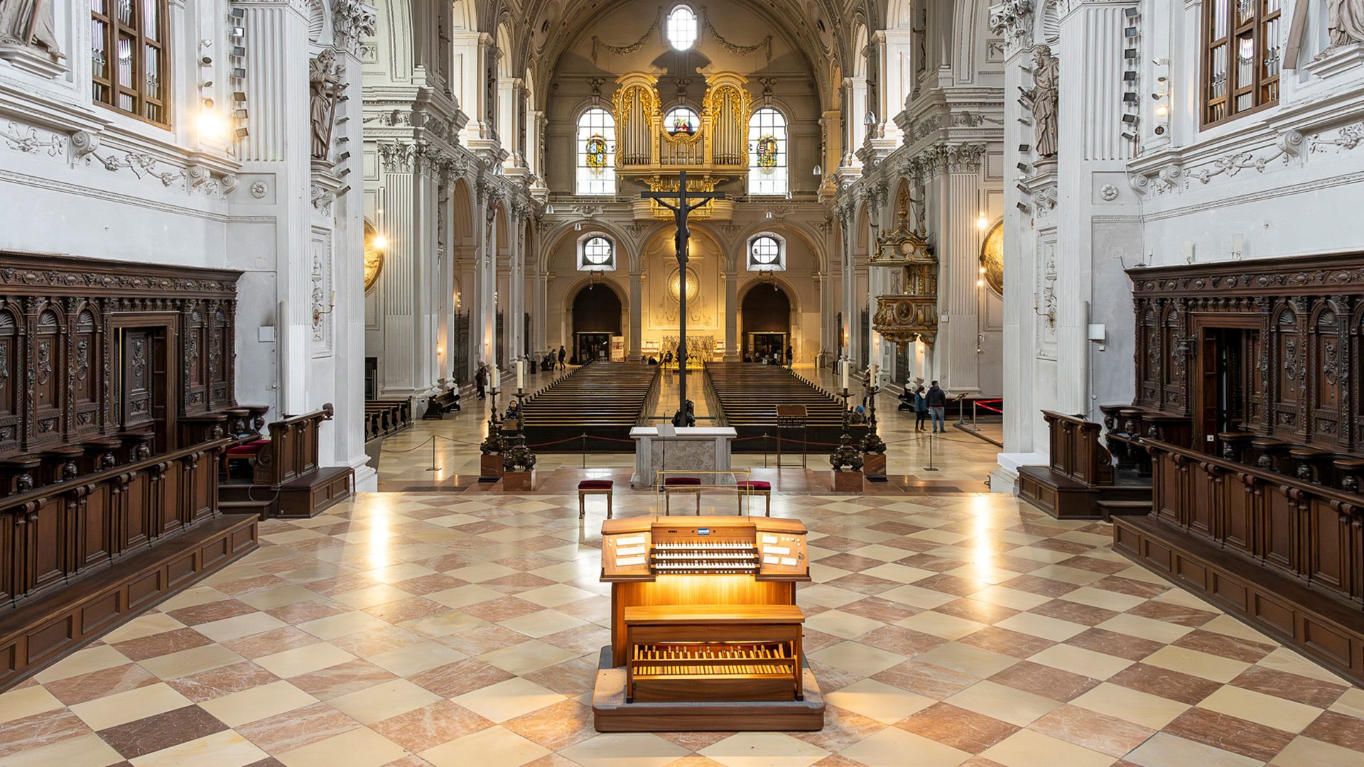 Ein Foto für die Veranstaltung Michaelskonzert am Dreikönigstag mit dem Kircheninneren