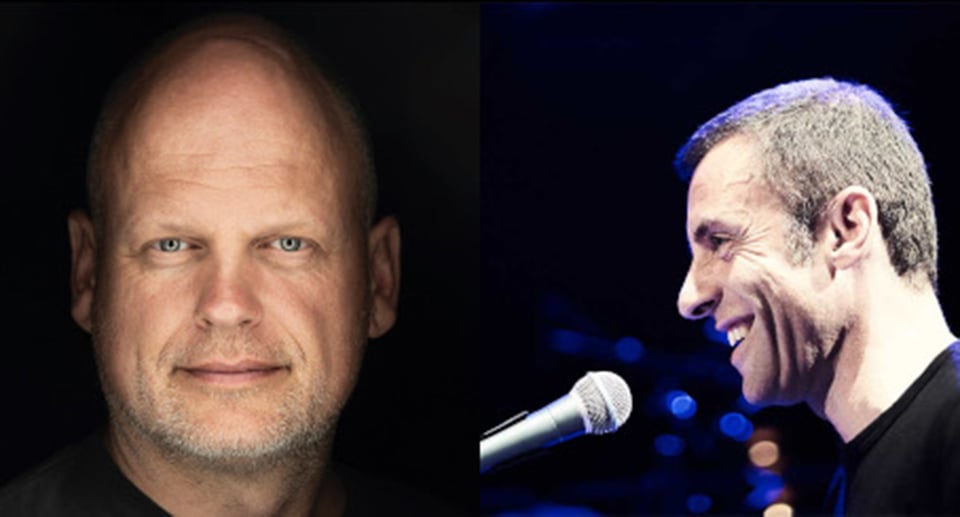 Zwei Männer,  einmal im Profil und einmal als Portrait vor dunklem Hintergrund