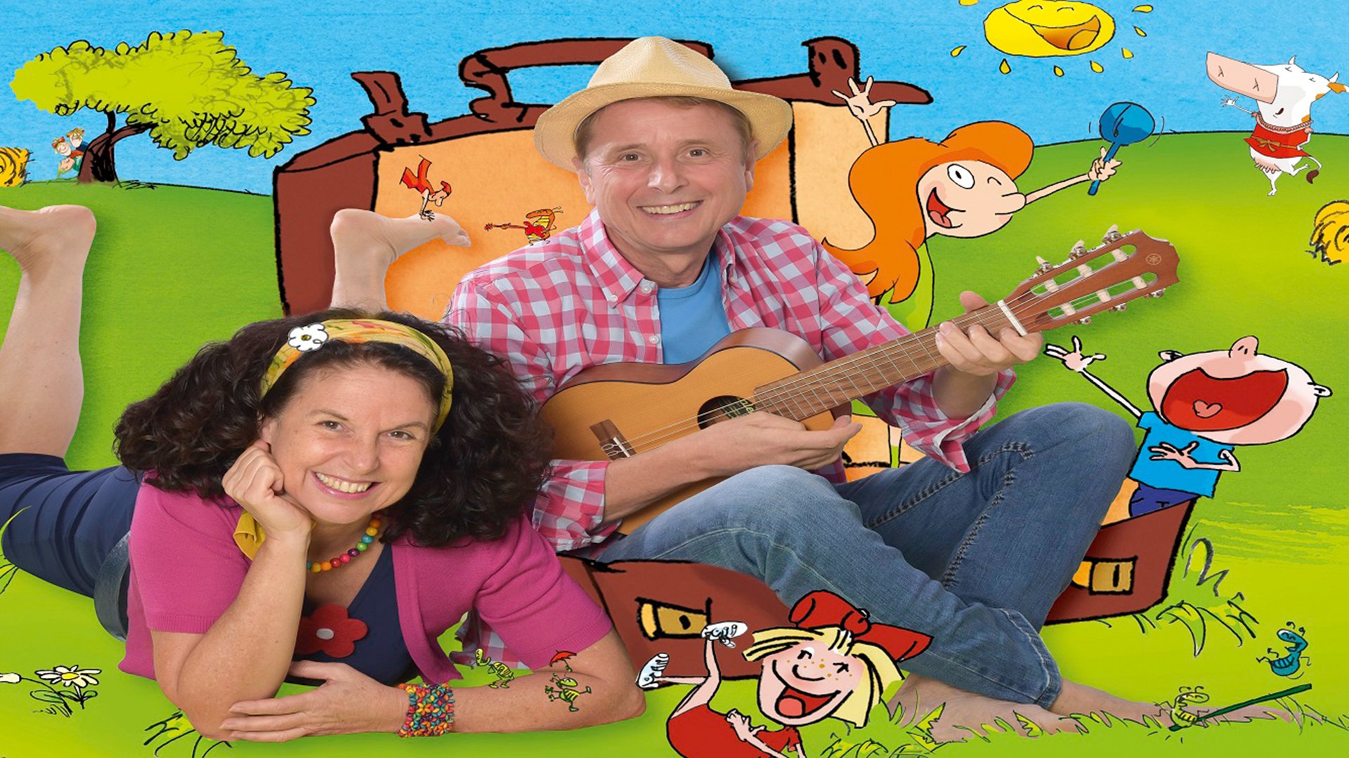 ein Mann mit Mütze und Gitarre und eine auf dem Boden liegende Frau vor einem Hintergrund von Zeichnungen