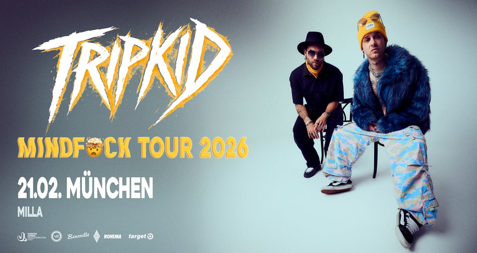 Poster der Gruppe „Tripkid“, mit den beiden Mitgliedern der Gruppe, gelber und weißer Typografie auf blauem Hintergrund.