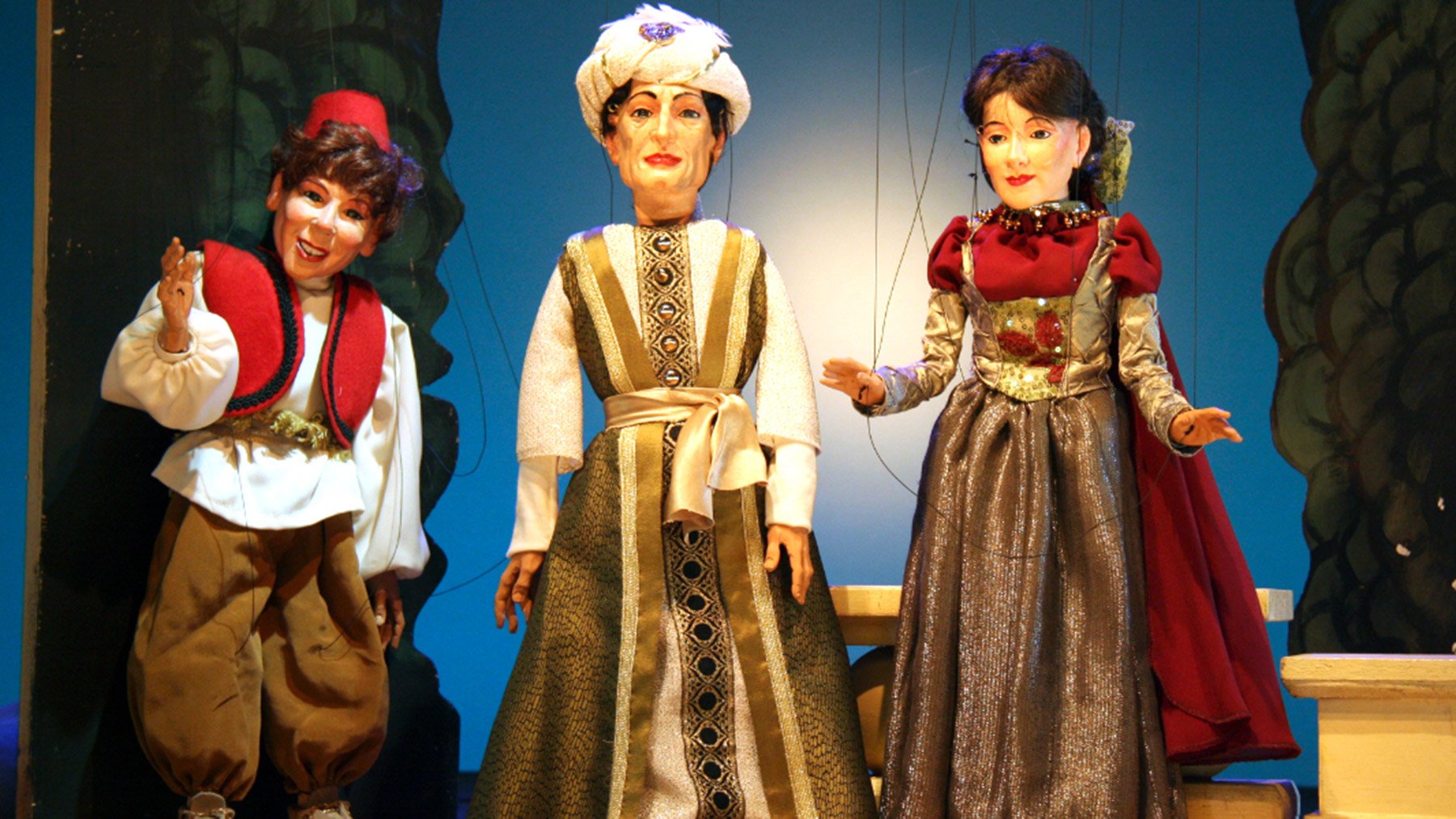 Eine Puppentheater-Aufführung von Mozarts Oper „Die Entführung aus dem Serail“.