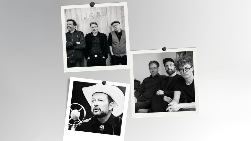 Bildmotiv zum Unplugged‑Konzertabend mit Jason Serious, Die Libellen und RES3RVE: Drei schwarz‑weiße Porträtfotos sind wie Polaroids angeordnet und mit Reißzwecken an einem hellen Hintergrund befestigt. Die Fotos zeigen die beteiligten Musiker in unterschiedlichen Besetzungen, teils sitzend, teils stehend, mit Instrumenten und in ruhiger Konzert‑Atmosphäre.