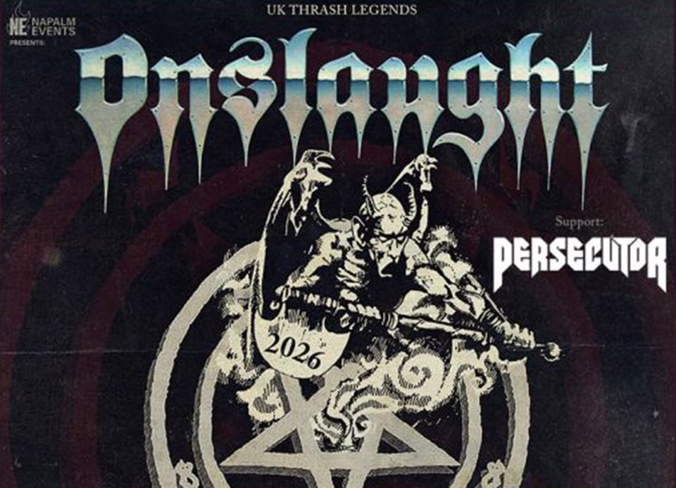 Veranstaltungsplakat mit einem Design aus Illustration und metallischer Typografie