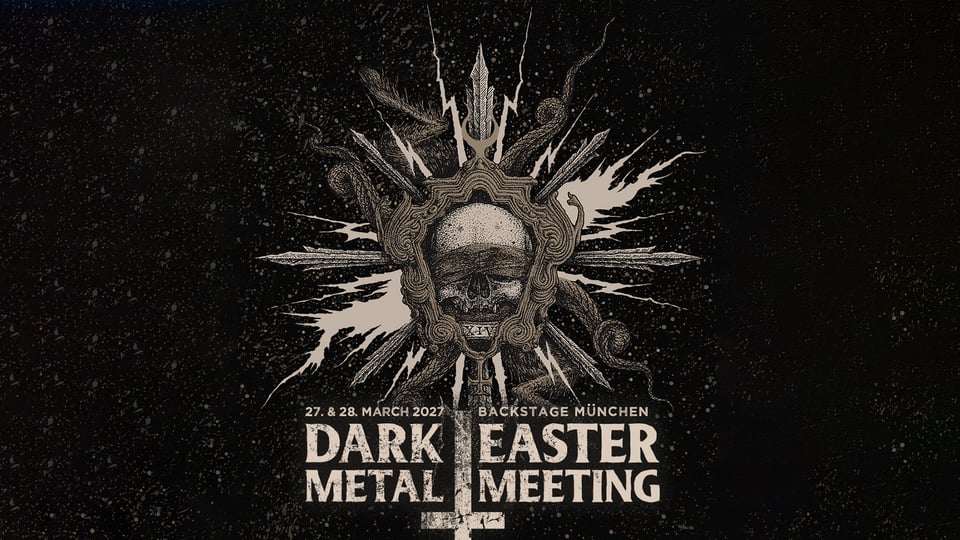 Plakat Dark Easter Metal Meeting 2027 mit stilisiertem Totenschädel auf einem umgedrehten Kreuz, umgeben von Schwertern und Schlangen vor schwarzem Hintergrund sowie dem Schriftzug Dark Easter Metal Meeting