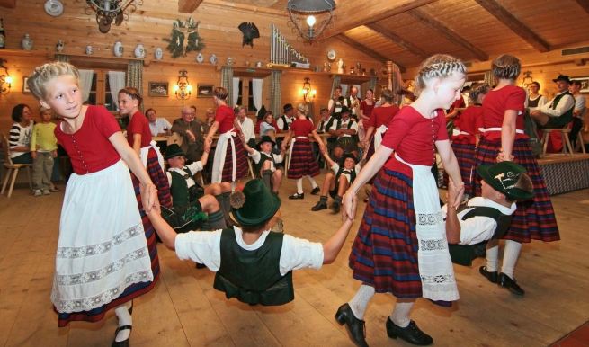 A Musi, a Gsangl und a Tanz'' - Volksmusikabend © Tourist-Information Kreuth